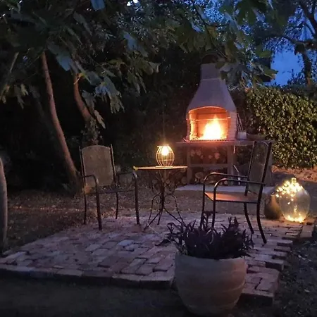 Stonehouse By The Sea Zmorac Vikendica *
