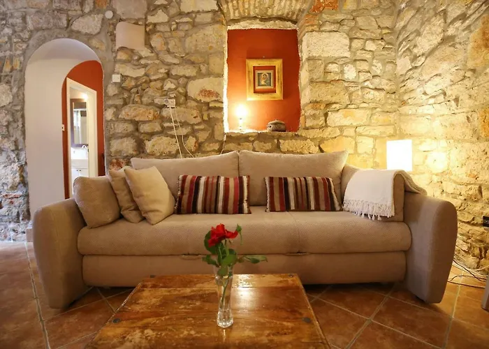 Stonehouse By The Sea Zmorac Preko