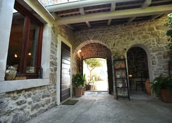 Vikendica Stonehouse By The Sea Zmorac Preko