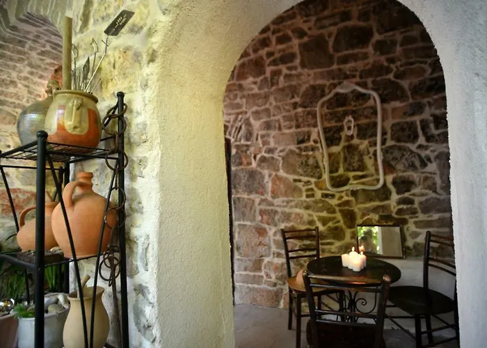 Stonehouse By The Sea Zmorac Vikendica *