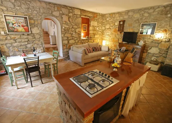Stonehouse By The Sea Zmorac * 普莱克
