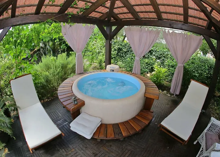 Stonehouse By The Sea Zmorac *