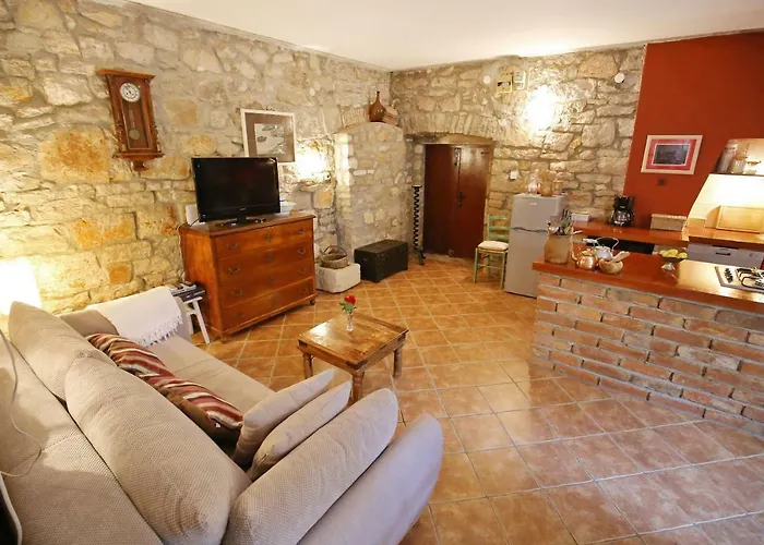 Stonehouse By The Sea Zmorac Preko
