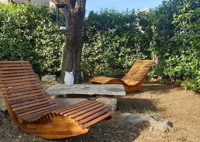 Stonehouse By The Sea Zmorac بيت للعطل بريكو